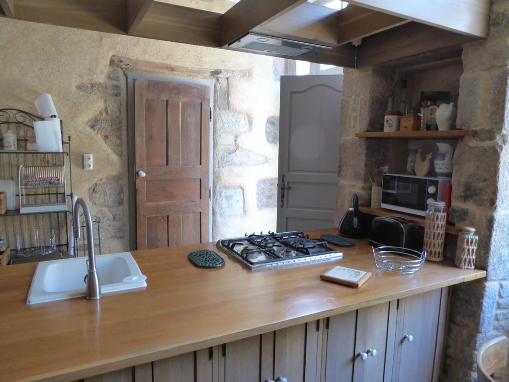 דינאן Appartement Des Remparts מראה חיצוני תמונה