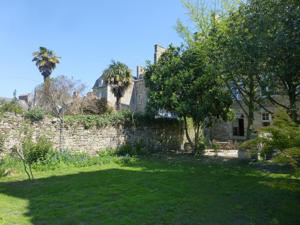 דינאן Appartement Des Remparts מראה חיצוני תמונה