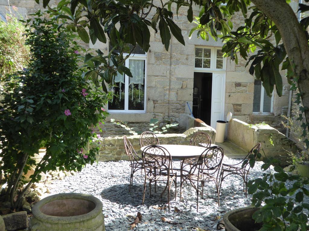 דינאן Appartement Des Remparts מראה חיצוני תמונה